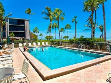 Communal Pool Communal Pool